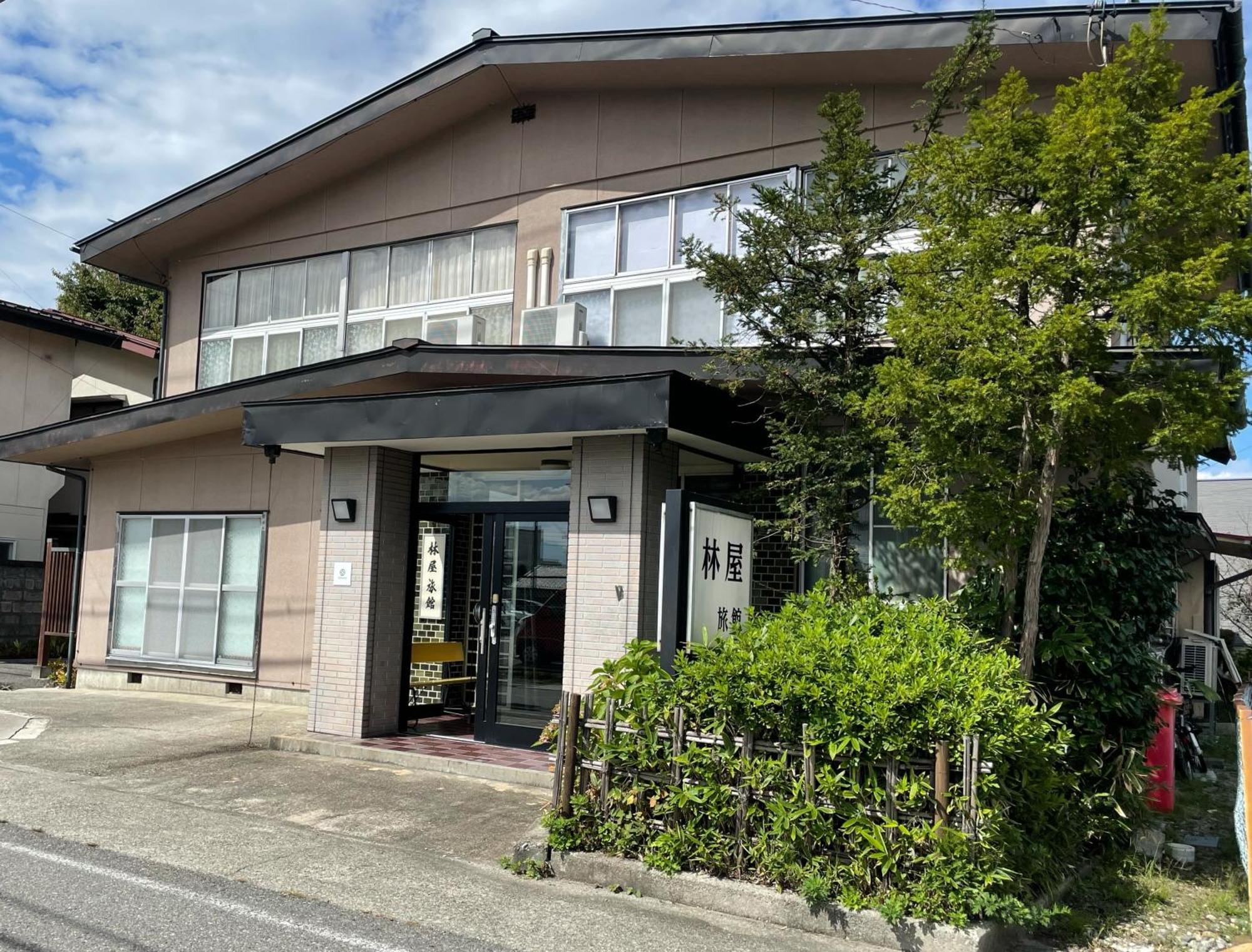 北アルプス麓のゲストハウス林屋 Omachi  Ngoại thất bức ảnh